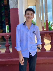Profile photo for Thoeun Ponlok