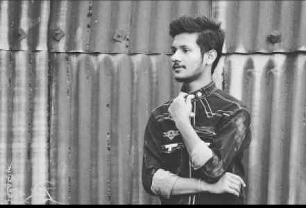 Profile photo for Vivek Bisht