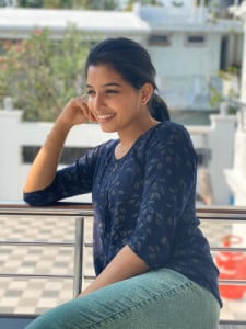 Profile photo for Iris Abraham