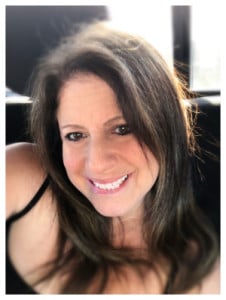 Profile photo for Laura Reyes-Portugal