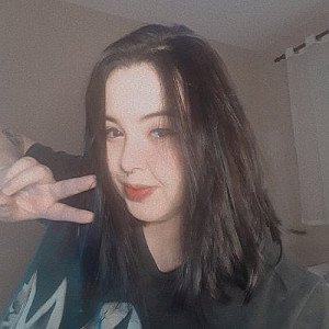 Profile photo for Badrie Brenda Oliveira Sampaio