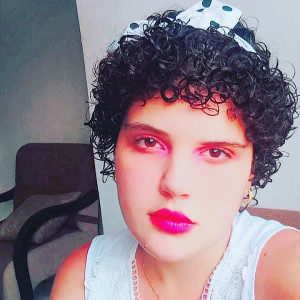 Profile photo for Elaine Estefany