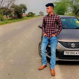 Profile photo for Sahil Alvi