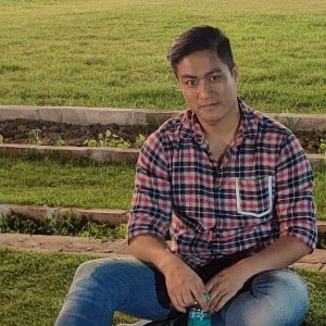 Profile photo for Akash bisht