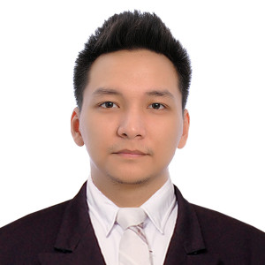 Profile photo for Derek Buencamino