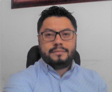 Profile photo for Leopoldo Paz