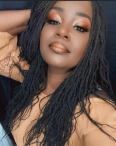 Profile photo for L. Michelle (Elle) McCray