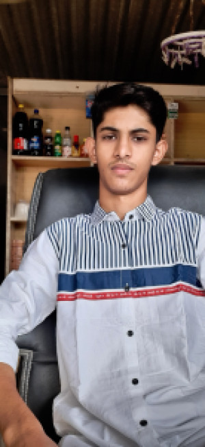 Profile photo for Inayat unadjam