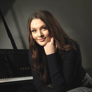 Profile photo for Vanessa Krummenacher