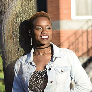 Profile photo for Victoria Scott