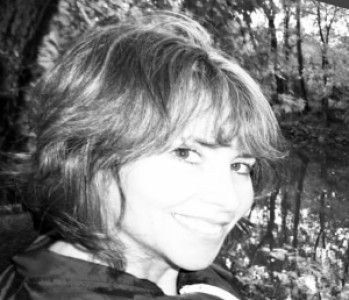 Profile photo for Lisa Valdemarca