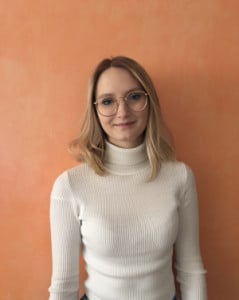 Profile photo for Victoria Dolfo