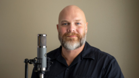 Profile photo for Dave Holt