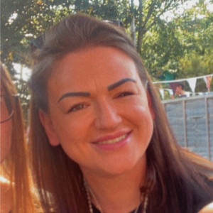 Profile photo for Lisa Adams