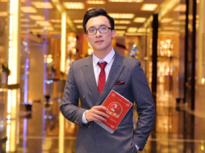 Profile photo for Luan Quang