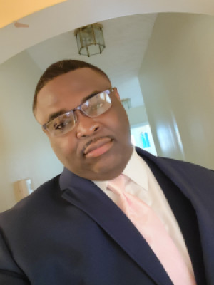 Profile photo for Jeffery Bennett