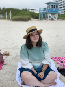 Profile photo for Hollis Stamatyades