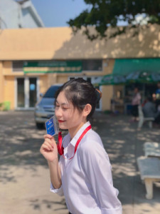 Profile photo for Hoàng Như