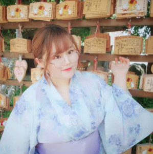 Profile photo for Ta Quynh Nhu