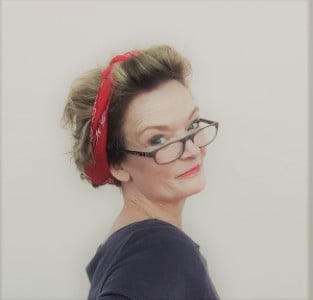 Profile photo for Deryn Oliver