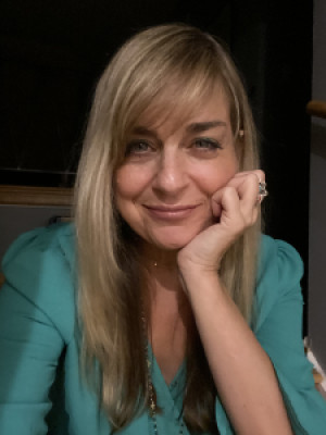Profile photo for Lisa Fishman