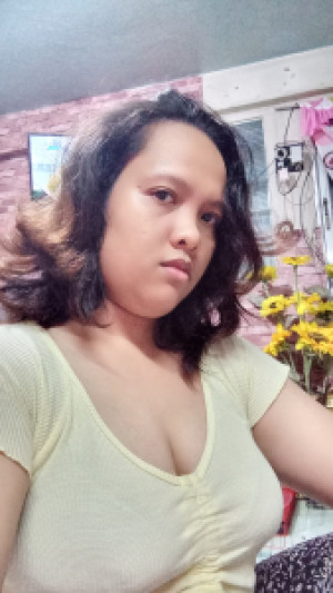 Profile photo for Cheryl Jane Santillan