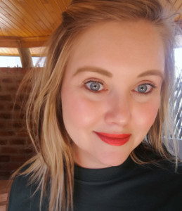 Profile photo for Teresia Louwrens