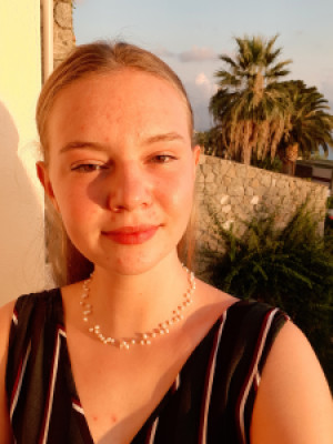 Profile photo for Carina Huber