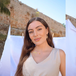 Profile photo for Phoebe Moghaddam