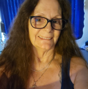 Profile photo for Pamela Beach