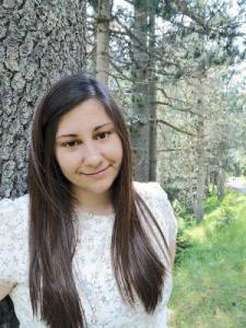 Profile photo for Ivelina Kalangerova