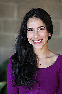 Profile photo for Violeta Ruiz-Lopez