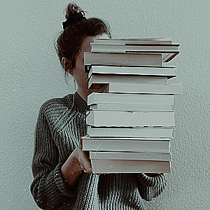 Profile photo for Elle Elle