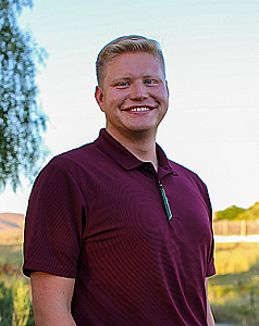 Profile photo for Elijah Deakin