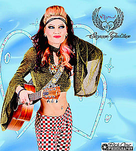 Profile photo for Suzanne Gladstone