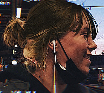 Profile photo for Ellie Senn