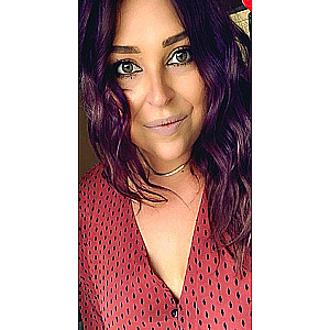 Profile photo for Elizabeth Glynn