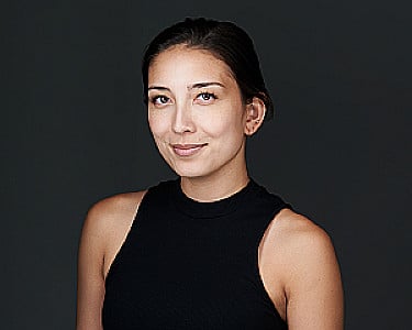 Profile photo for Vi Nguyen