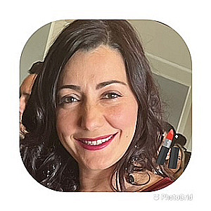 Profile photo for AMIRA AL HAJALI