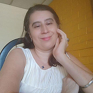 Profile photo for Yessenia Henriquez