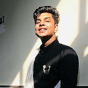 Profile photo for Akash Kumar