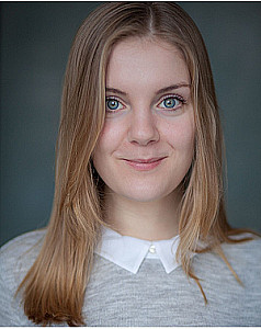 Profile photo for Danielle Irvine