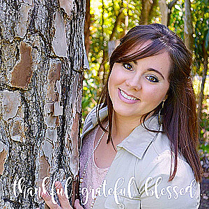 Profile photo for Dayanis Nunes