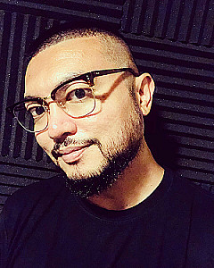 Profile photo for Varian David