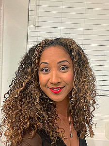 Profile photo for Myniesh Porton