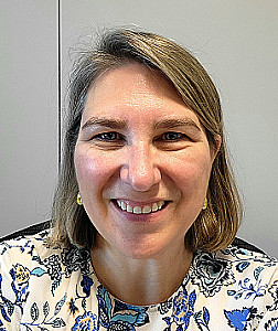Profile photo for Karen Murdoch