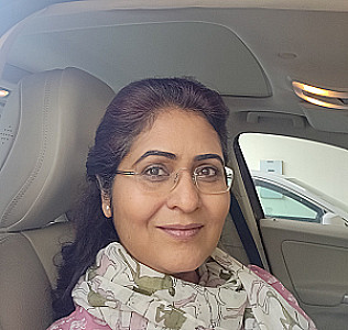 Profile photo for Monika Agarwal