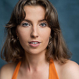 Profile photo for Olivia Saunders