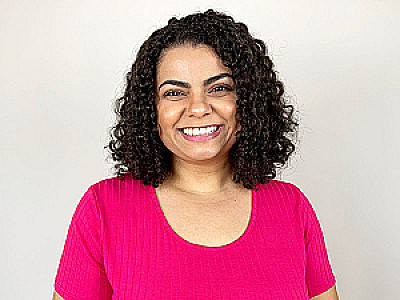 Profile photo for Flávia Lima