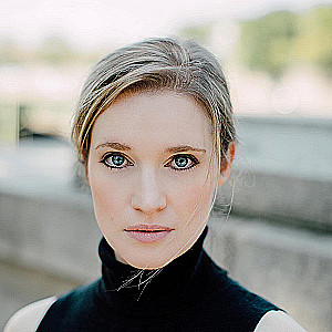 Profile photo for Ellen Quay